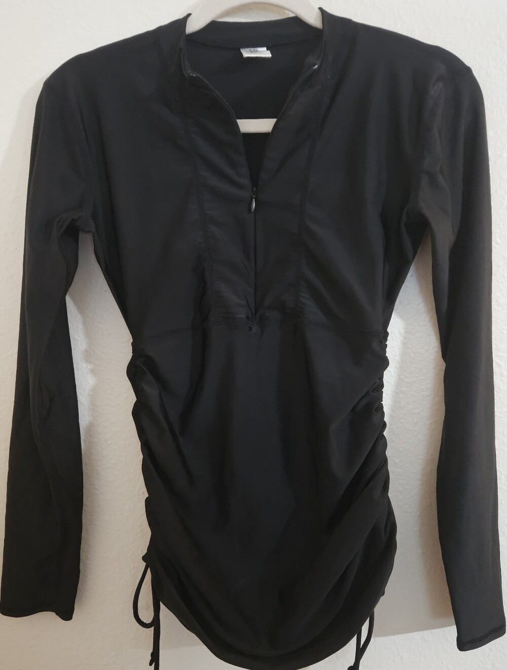 Sbart Black Long Sleeve Rash Guard Swim Top - Size XS - Ruched Drawstring Sides